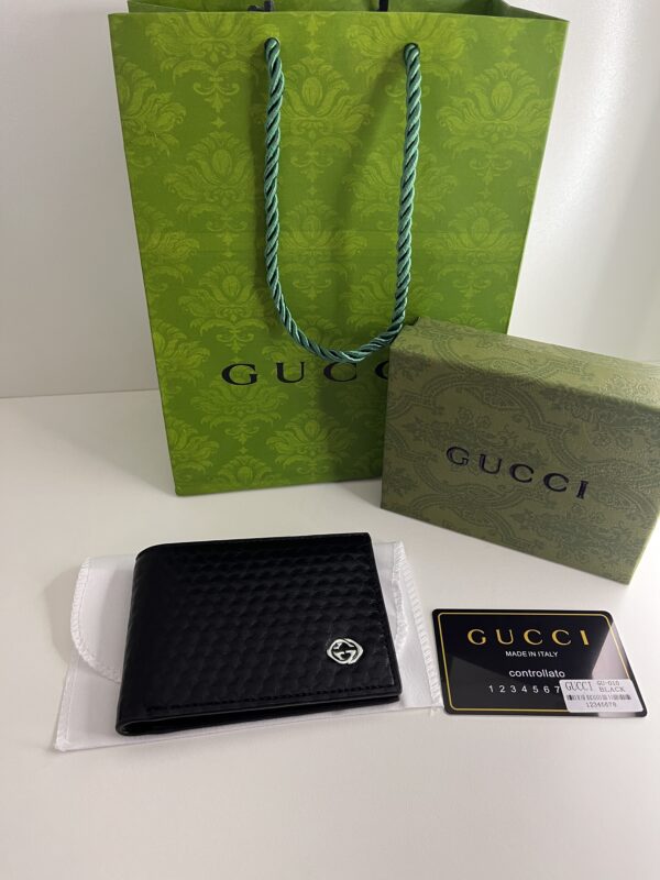Portefeuille Gucci Noir – Cuir texturé avec logo GG argenté