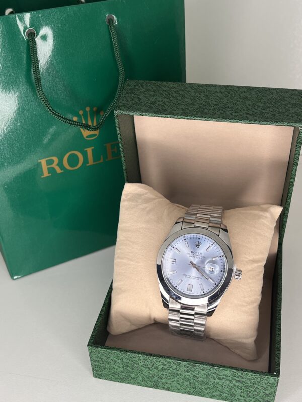 Montre Rolex Datejust – Cadran Bleu Clair Nacré