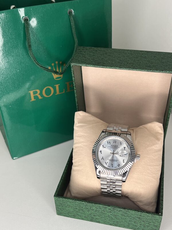 Montre Rolex Datejust – Cadran Argent & Chiffres Arabes , blanc