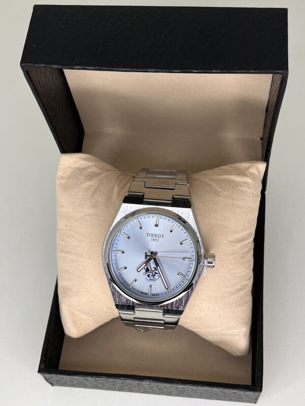 issot PRX Quartz – cadran BLEU CIEL (Silver Dial).