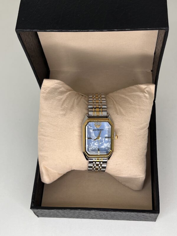 Emporio Armani – Rectangulaire Bicolore Cadran Bleunacré