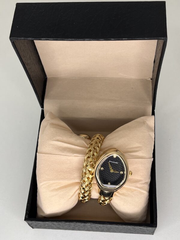 Bvlgari Serpenti Or – Élégance Féminine serpent/ovale cadran noir