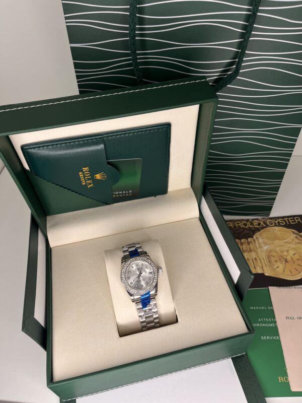 Rolex Datejust – Acier et cadran argenté index bâtons