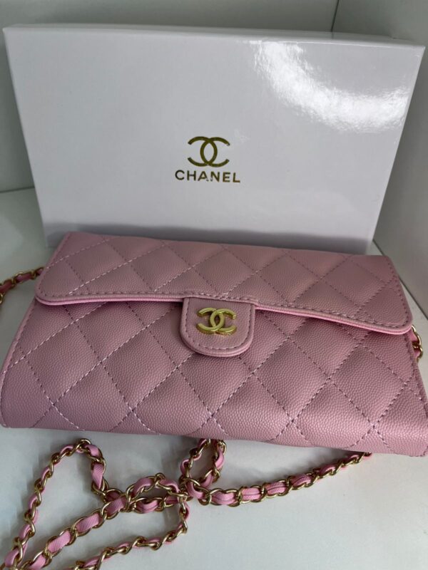 pochette channel rose
