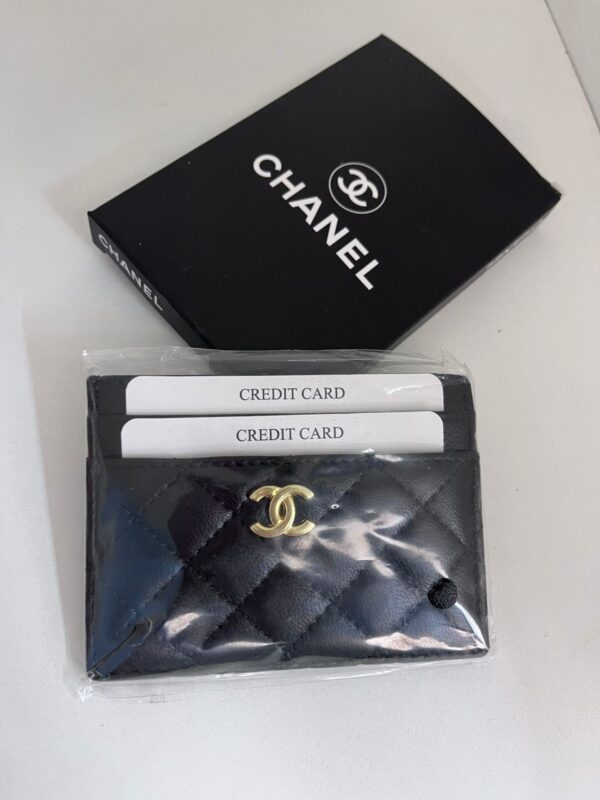 porte carte channel vrai cuir en noir