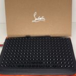 ppochette louboutin
